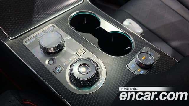 Genesis GV80 Coupe 2024 — ფოტო 2/20