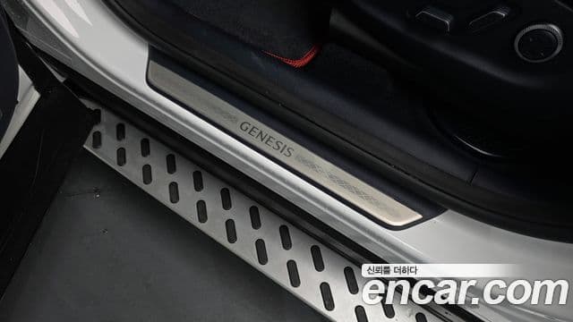 Genesis GV80 Coupe 2024 — ფოტო 13/20