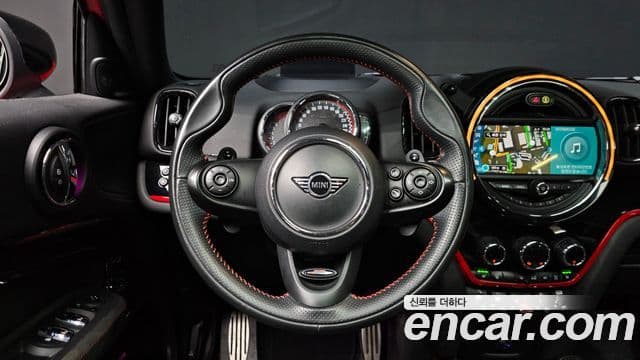 Mini Cooper S Countryman 2020 — ფოტო 14/20