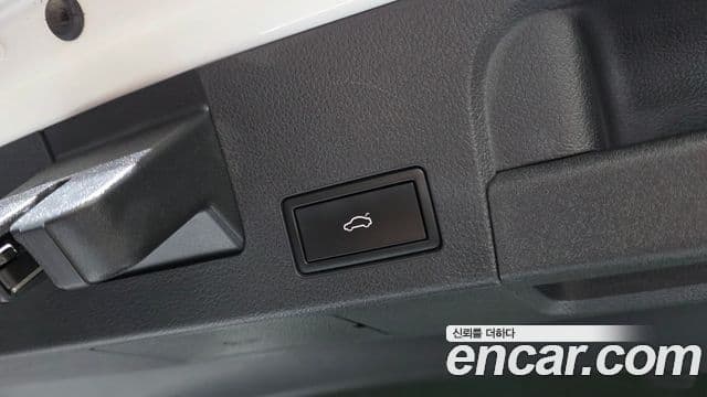 Volkswagen Arteon 2023 — Photo 14/20