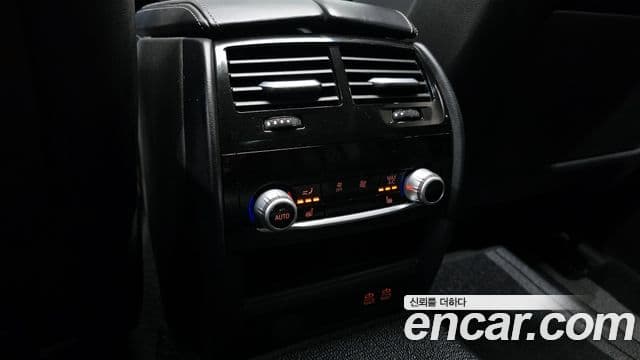 BMW 5 Series 2021 — ფოტო 16/20