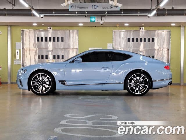 Bentley Continental GT 2021 — ფოტო 3/20