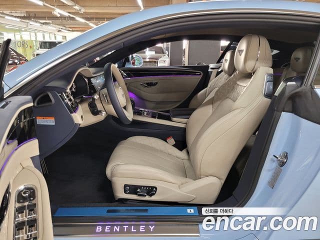 Bentley Continental GT 2021 — ფოტო 10/20