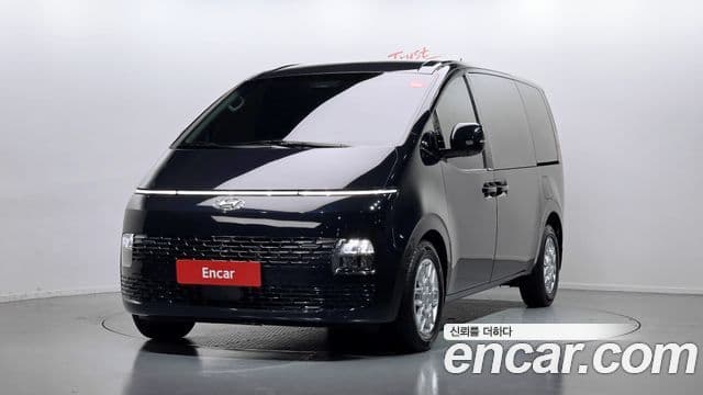 Hyundai Staria 2023 — Şəkil 1/20