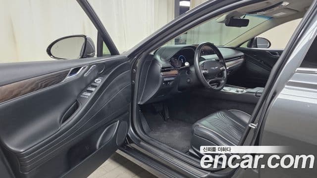 Genesis Electrified G80 2021 — ფოტო 10/20