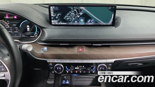 Genesis Electrified G80 2021 — фото 15 из 20