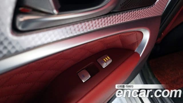 Genesis G70 2021 — Şəkil 18/20