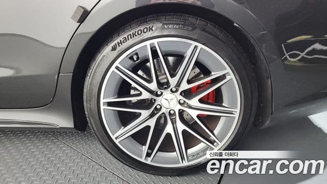 Mercedes-Benz AMG GT 2022 — ფოტო 4/20
