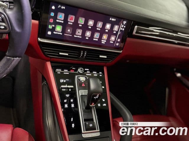 Porsche Cayenne 2022 — Şəkil 16/20