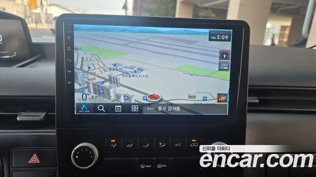 Hyundai Staria 2021 — Фото 12/20