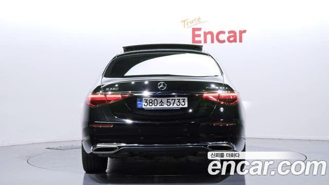 Mercedes-Benz S-Class 2021 — Photo 11/20