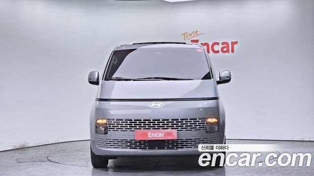 Hyundai Staria 2025 — ფოტო 2/20