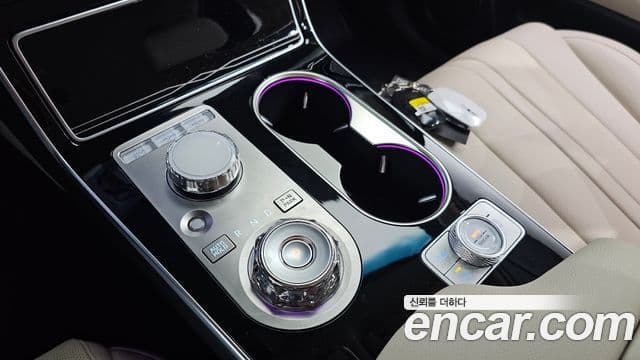 Genesis GV80 2025 — Photo 14/20