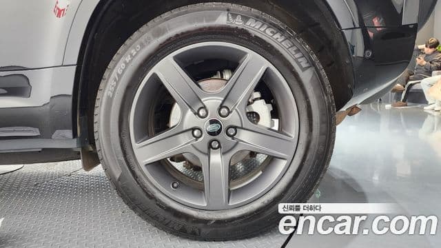 Land Rover Defender 2022 — ფოტო 5/20