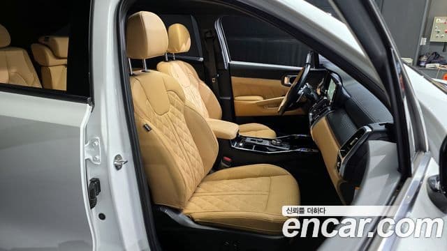Kia Sorento 2022 — Фото 12/20