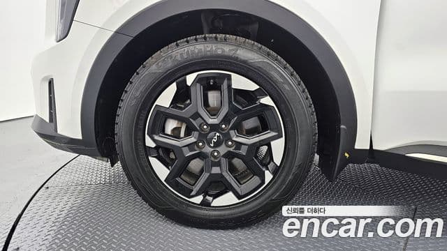 Kia Sorento 2023 — фото 5 из 20
