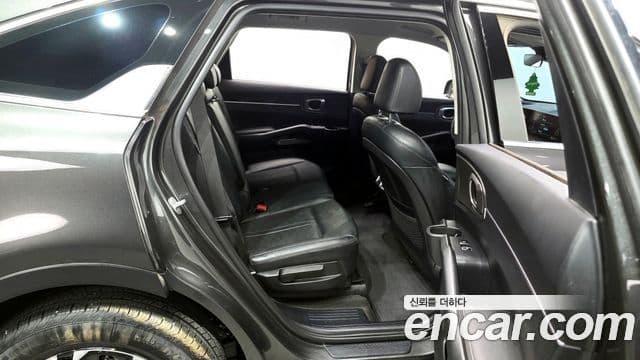 Kia Sorento 2023 — Şəkil 12/20