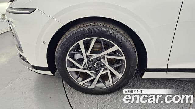 Hyundai Grandeur 2023 — Şəkil 5/20