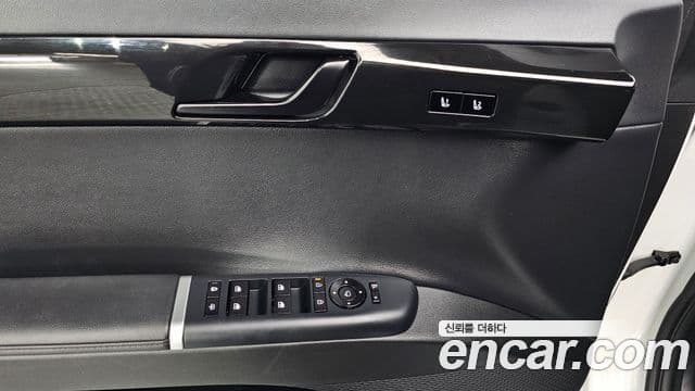 Hyundai Grandeur 2023 — Şəkil 18/20
