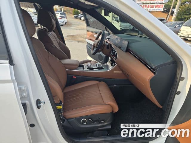 Genesis GV70 2025 — ფოტო 12/20