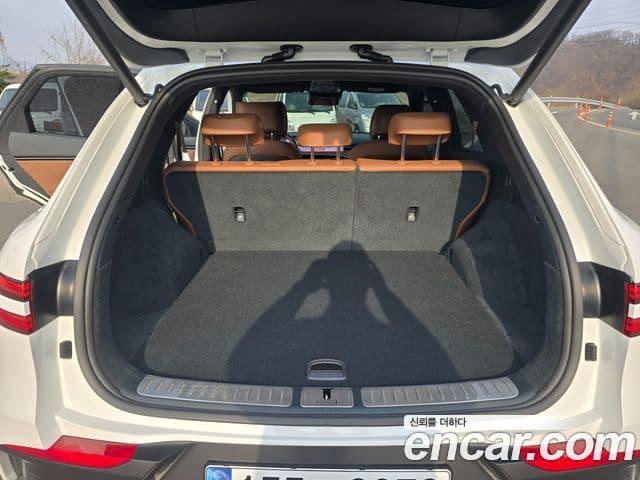 Genesis GV70 2025 — ფოტო 14/20