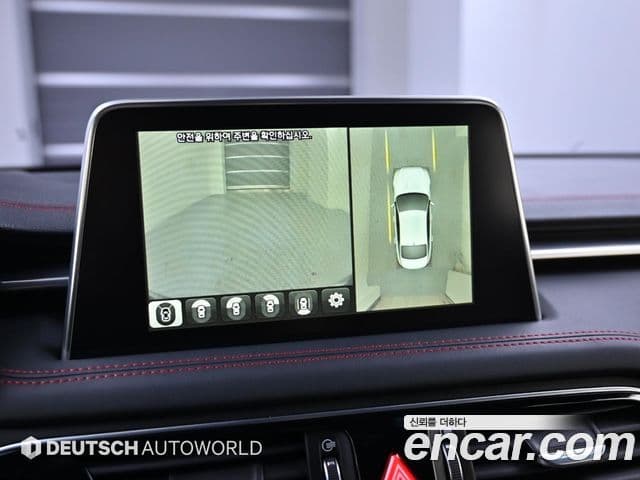 Genesis G70 2018 — ფოტო 15/20