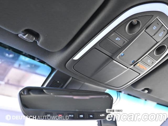 Genesis G70 2018 — ფოტო 18/20