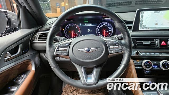 Genesis G70 2019 — Şəkil 13/20