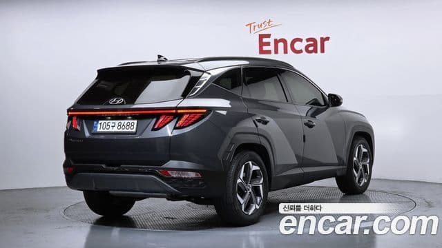 Hyundai Tucson Hybrid 2021 — ფოტო 4/20