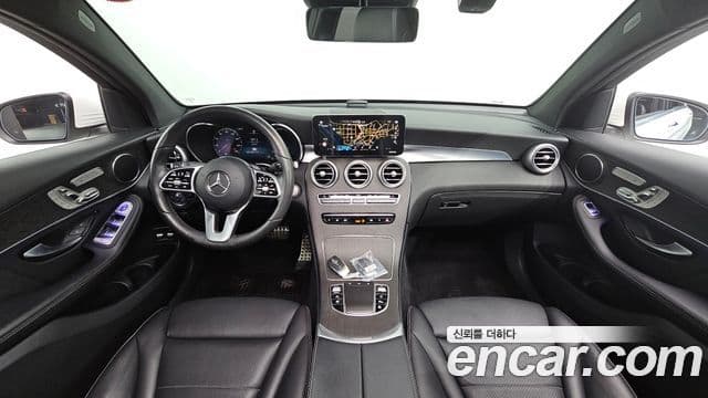 Mercedes-Benz GLC-Class 2021 — Şəkil 10/20
