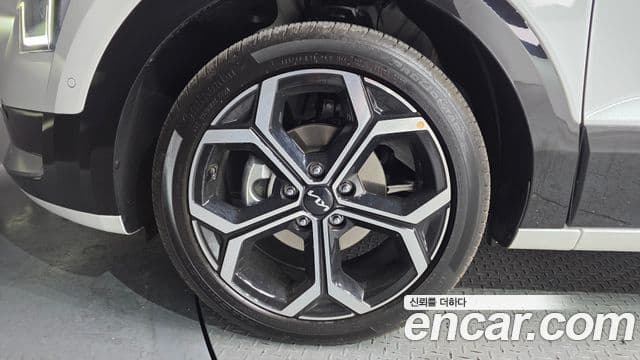 Kia Niro 2025 — ფოტო 5/20