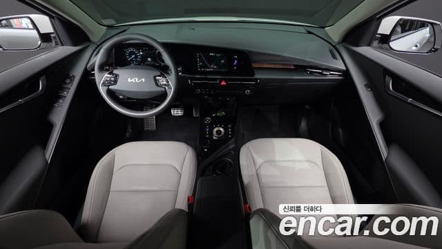 Kia Niro 2025 — ფოტო 7/20
