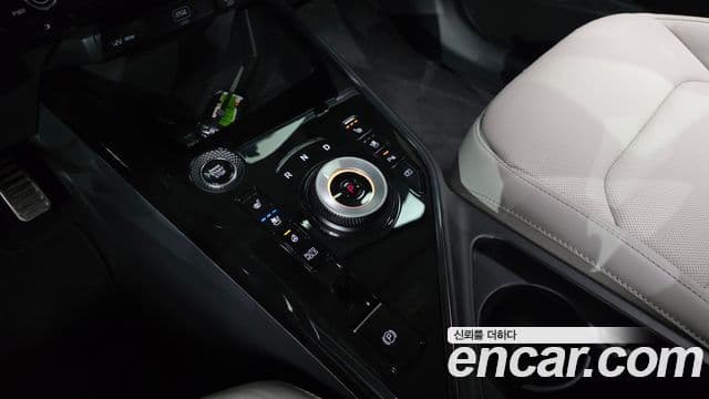 Kia Niro 2025 — ფოტო 9/20