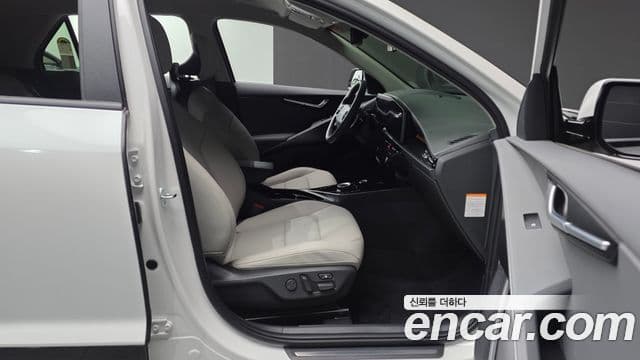 Kia Niro 2025 — ფოტო 11/20