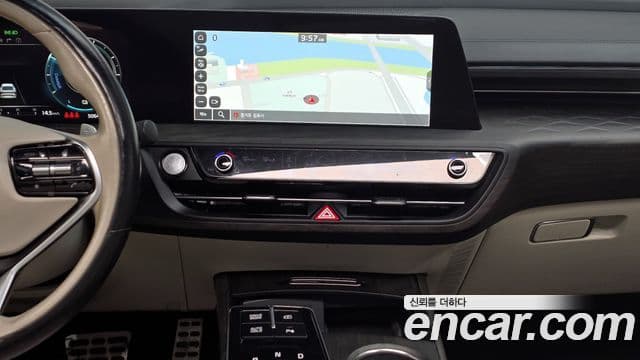 Kia K8 2022 — ფოტო 14/20