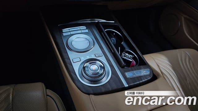 Genesis Electrified G80 2021 — Şəkil 7/20
