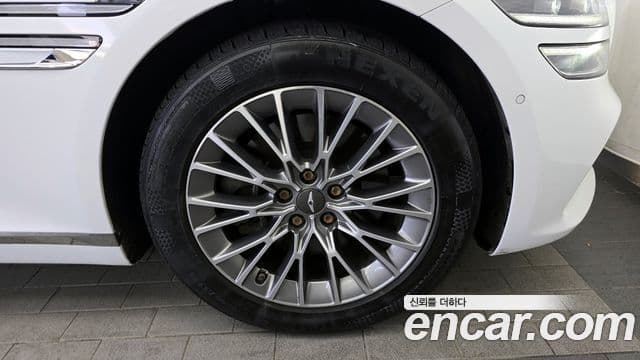 Genesis G80 2020 — ფოტო 11/20