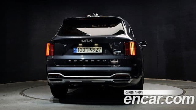 Kia Sorento 2022 — ფოტო 4/20