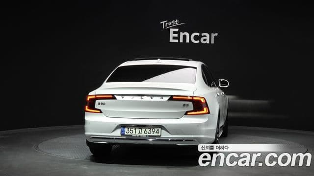 Volvo S90 2021 — ფოტო 4/20
