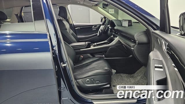 Genesis GV80 2021 — ფოტო 11/20
