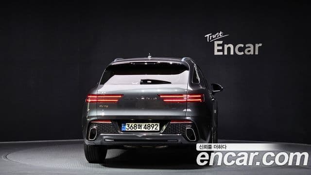 Genesis GV70 2021 — ფოტო 4/20
