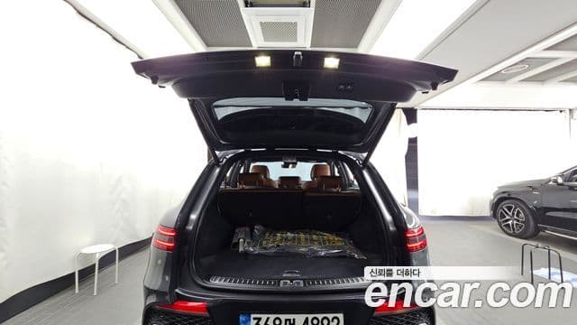 Genesis GV70 2021 — ფოტო 20/20