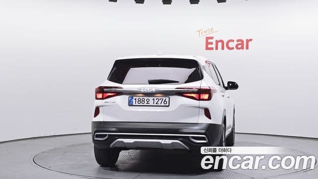 Kia Seltos 2022 — Şəkil 4/20