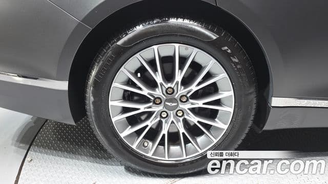 Genesis Electrified G80 2022 — фото 5 из 20