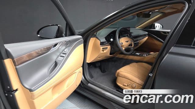 Genesis Electrified G80 2022 — ფოტო 10/20
