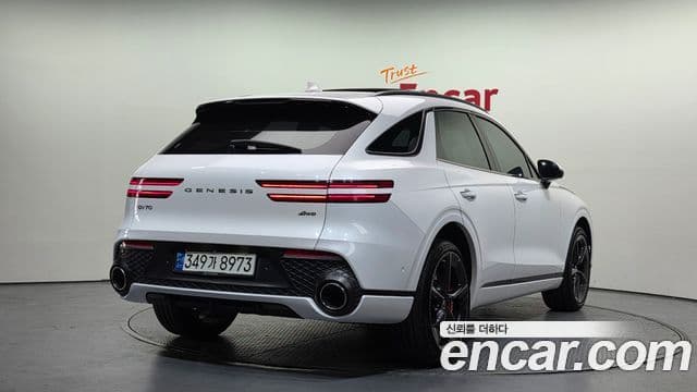 Genesis GV70 2022 — Şəkil 2/20
