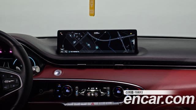Genesis GV70 2022 — Şəkil 16/20