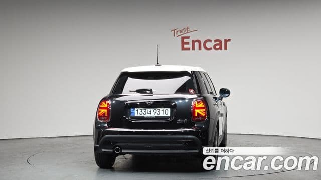 Mini Cooper 2022 — ფოტო 4/20