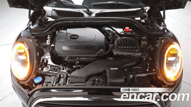 Mini Cooper 2022 — ფოტო 6/20