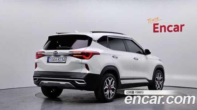 Kia Seltos 2020 — Şəkil 2/20